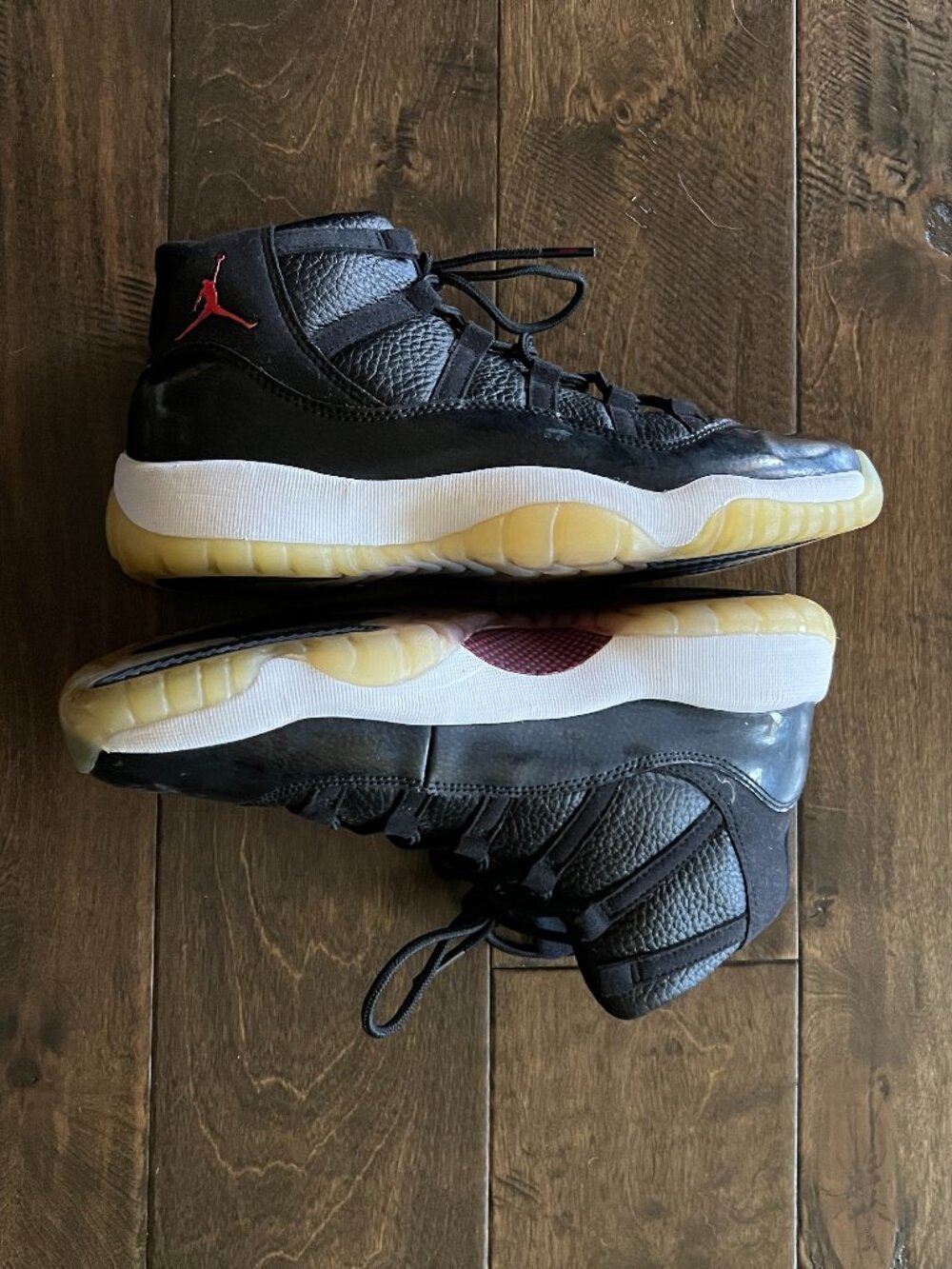 Jordan 11's - Picture 1 of 5